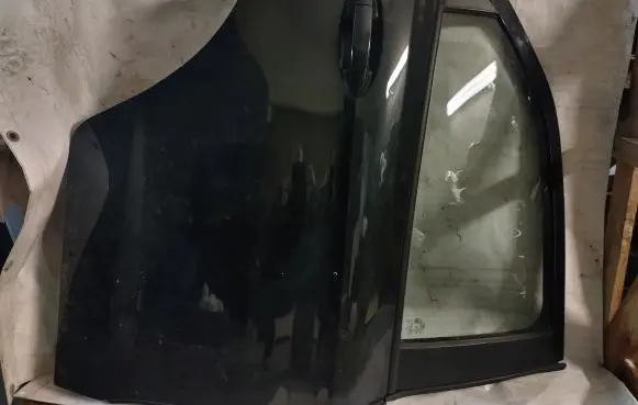 Ford Ka Rear door A24720A