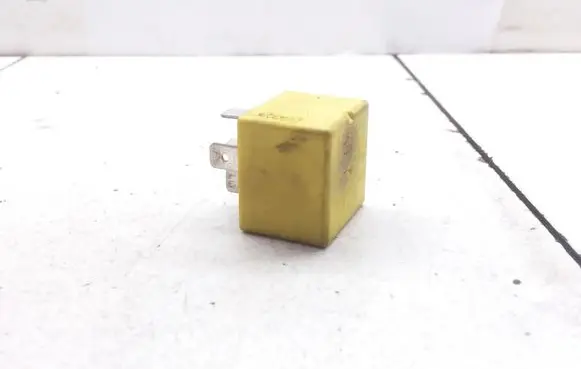 KIA Sorento Other relay 7700844253