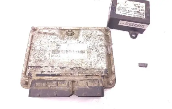 Engine ECU kit and lock set