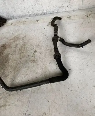 Volkswagen Touran III Engine coolant pipe/hose