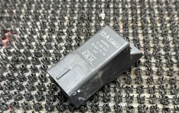 Peugeot 308 Glow plug pre-heat relay 9666671780 51299049