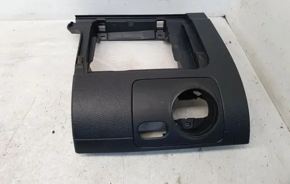 Volkswagen Golf V Panel trim 1K1858367 1K1858365 1K1858367M