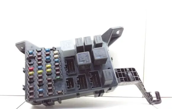 Ford Mondeo Mk III Fuse box set 1S7T14A073AE 1S7T14A301 71587314