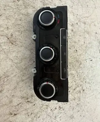 Volkswagen Golf VI Climate control unit 3c8907336h