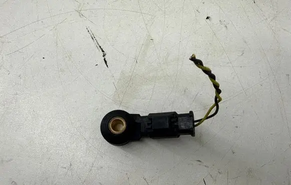 BMW 1 F20 F21 Detonation knock sensor 0261231197