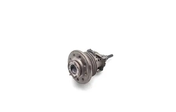 Mercedes-Benz Sprinter W906 Fuel injector A0004901013