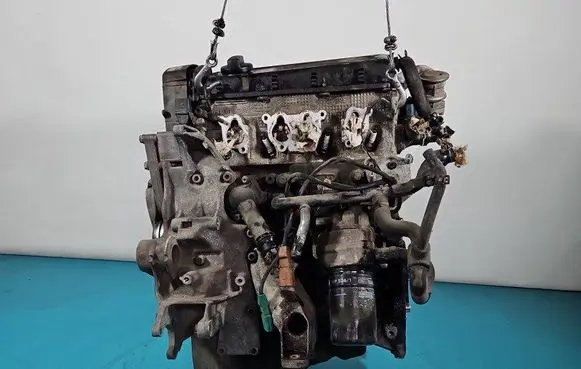Volkswagen PASSAT B5.5 Engine AZM IMPRK1496566