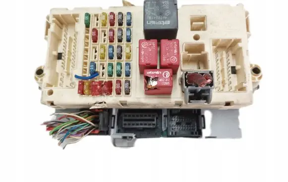 Fiat Stilo Fuse box set 46797609