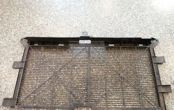 Radiator trim
