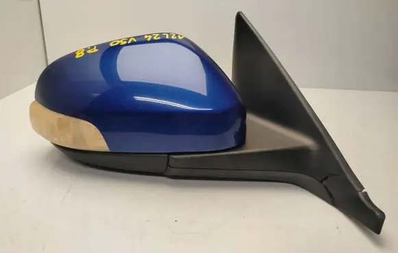 Volvo V50 Front door electric wing mirror 