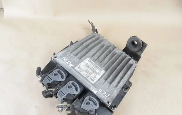 Renault Scenic II - Grand scenic II Engine control unit/module 8200449080 8200398934 R0410B030C