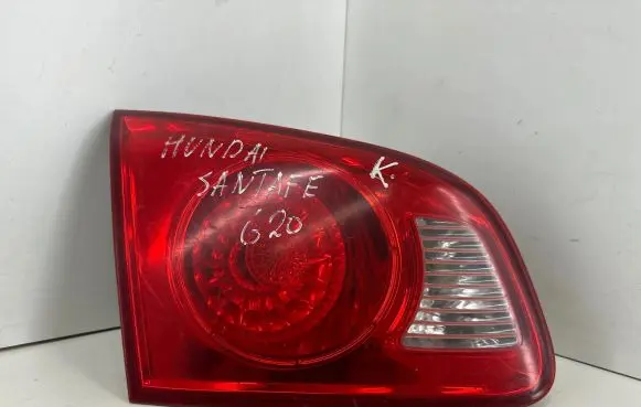 Hyundai Santa Fe Tailgate rear/tail lights 924052B000