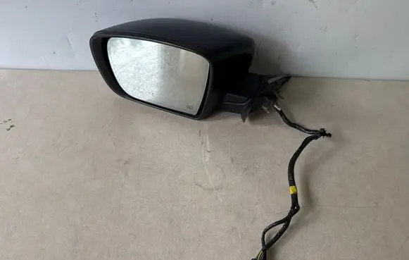 Maserati Ghibli Front door electric wing mirror