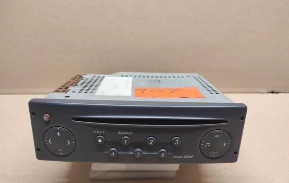 Renault Laguna II Radio/CD/DVD/GPS head unit 8200002607 00101390151821 820000260