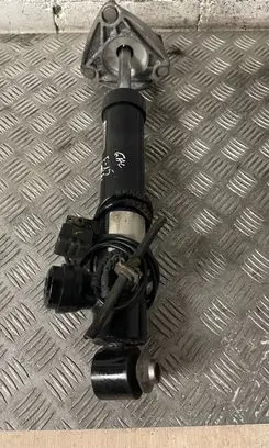 BMW X5 F15 Rear shock absorber/damper 6863175