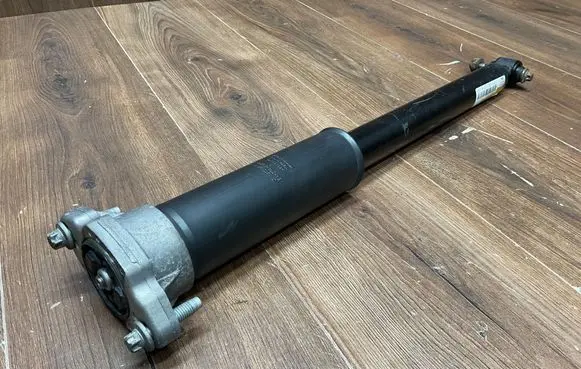 Mercedes-Benz E W213 Rear shock absorber/damper A2133201030 A2053260098