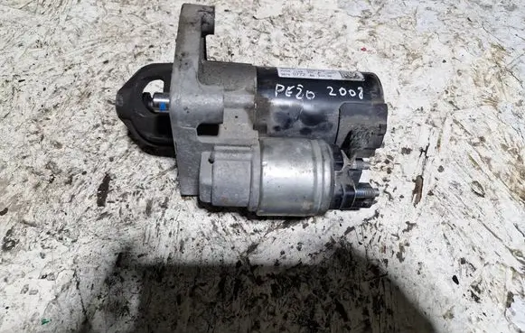 Peugeot 2008 I Starter motor ESM18E8 P0G61158 16742077280