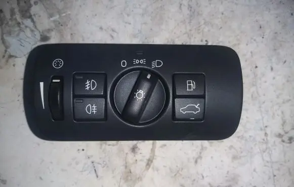 Volvo S80 Light switch 30739414