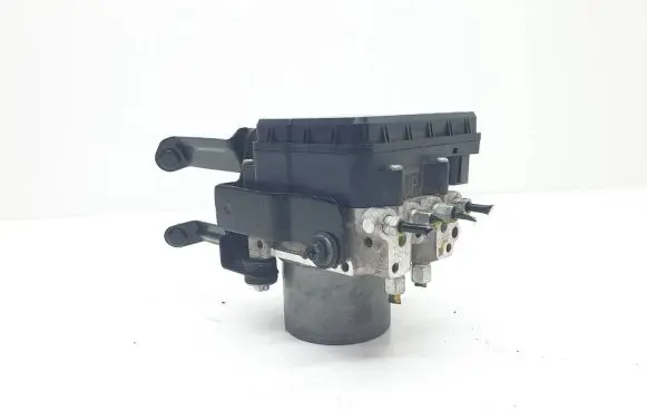 Infiniti Q50 ABS Pump 476604GD1A