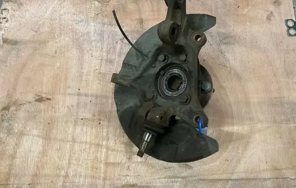 Subaru Legacy Front wheel hub spindle knuckle