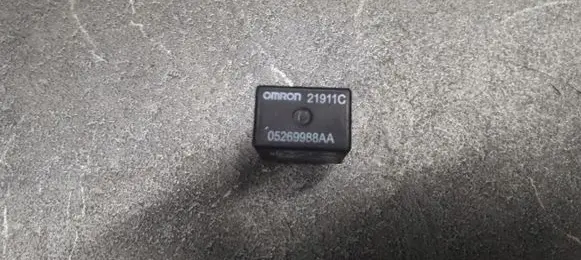 Chrysler Voyager Fuel pump relay 05269988AA