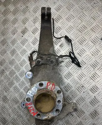 BMW 5 F10 F11 Front wheel hub spindle knuckle
