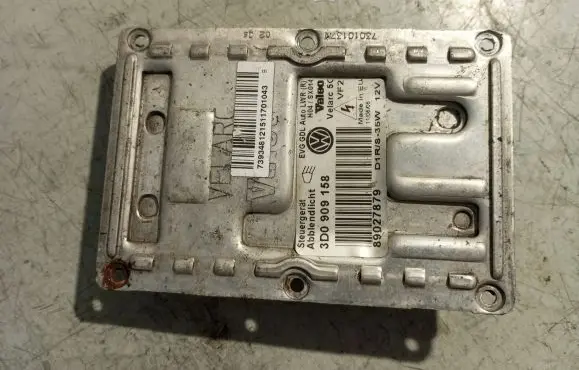 Volkswagen Phaeton Headlight ballast module Xenon 3D0909158 89027879