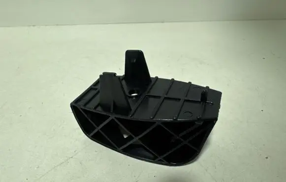 BMW 5 G30 G31 G38 Other engine bay part 7397396 51117397396