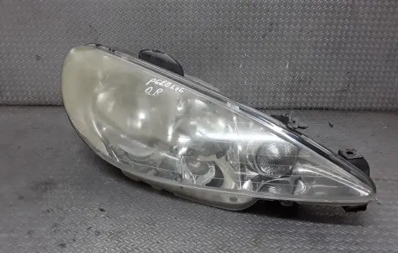 Peugeot 206 Headlight/headlamp 89000520