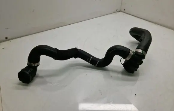 Mercedes-Benz GLE W167 Engine coolant pipe/hose A1675014804