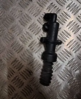 Peugeot 407 Clutch slave cylinder 