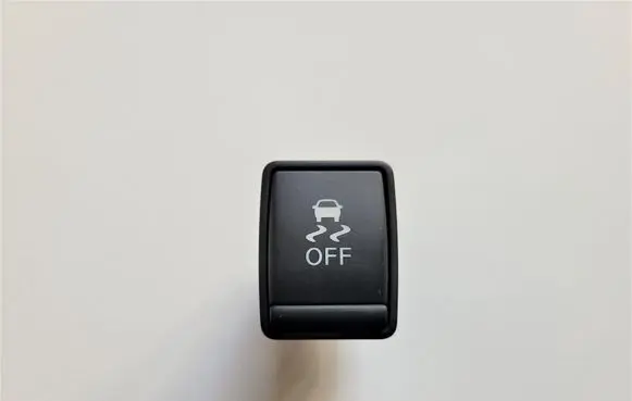 Traction control (ASR) switch