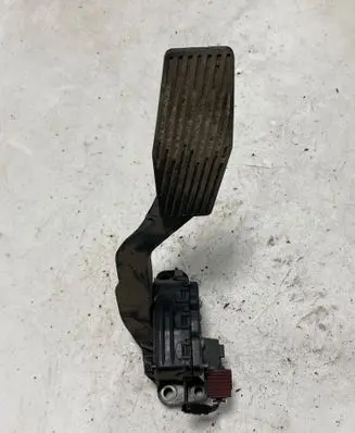 Opel Zafira A Accelerator throttle pedal 6PV00811400 9202341