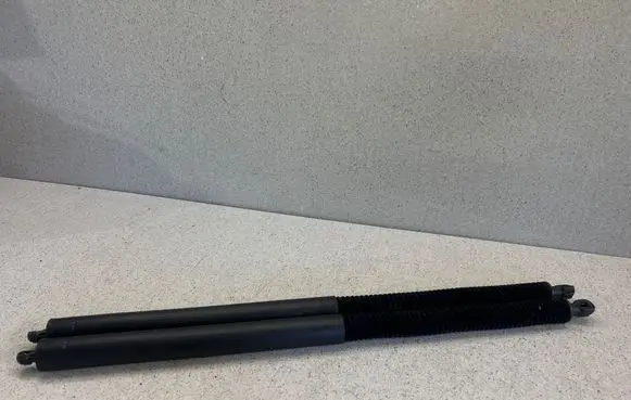 Audi A7 S7 4G Tailgate strut 4G8827665B