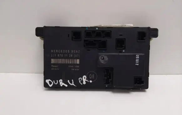 Mercedes-Benz E W211 Door control unit/module 2118701126