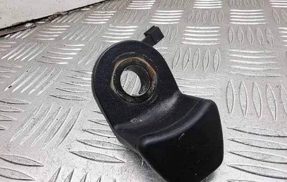 BMW 5 E60 E61 Tailgate glass/window release handle 9200673 59845510