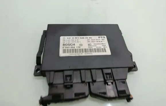Mercedes-Benz S W221 Parking PDC control unit/module A2215407545