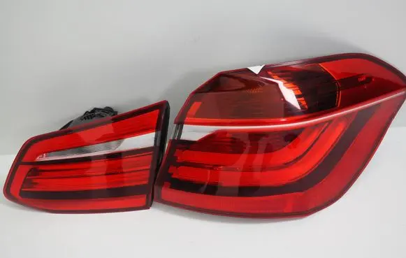 BMW 2 F45 Rear/tail lights