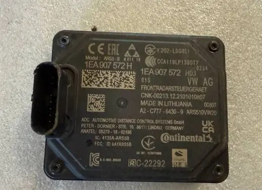Volkswagen ID.3 Distronic sensor radar 1EA907572H 2021SG051 1EA907572