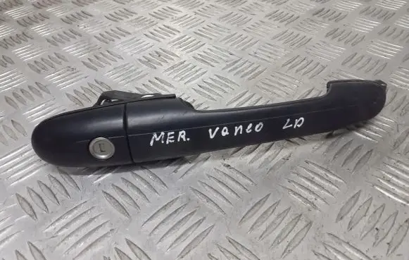 Mercedes-Benz Vaneo W414 Front door exterior handle