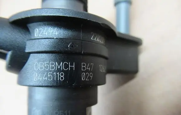 BMW X7 G07 Fuel injector 0445118029-T