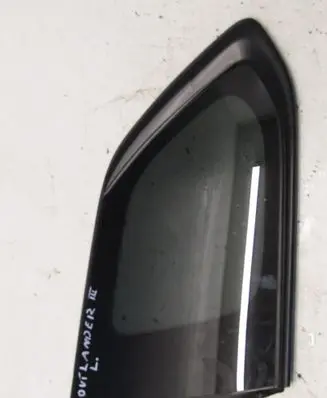 Mitsubishi Outlander Rear side window 1449
