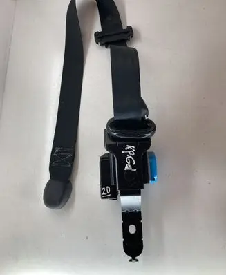 Chrysler Voyager Third row seat belt 