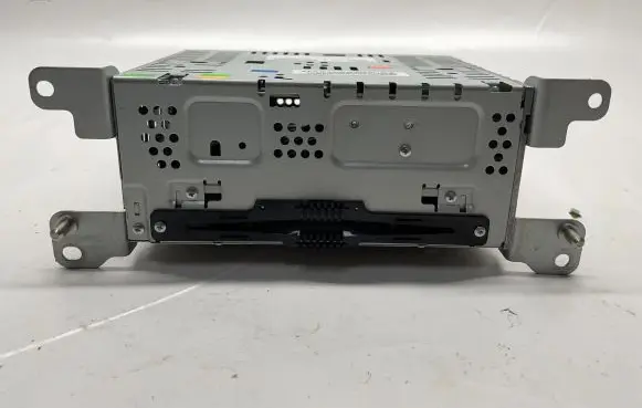 Ford Fusion Radio/CD/DVD/GPS head unit DS7T19C107BK