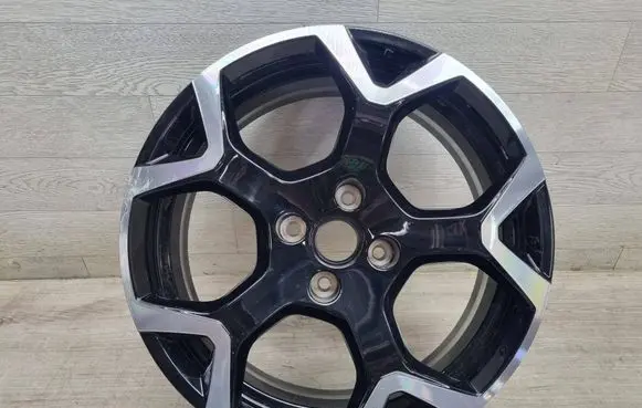 Opel Crossland X R17 alloy rim 39216684