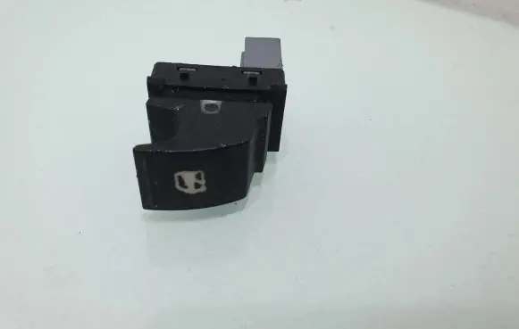 Volkswagen PASSAT B6 Electric window control switch 7L695855B