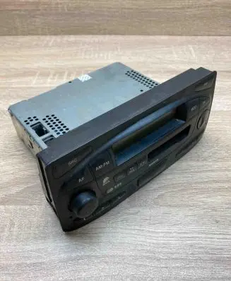 Nissan Terrano Radio/CD/DVD/GPS head unit 7649349318