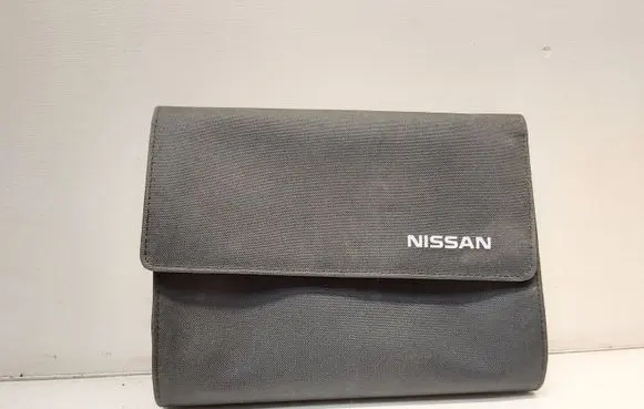 Nissan Qashqai Owners service history hand book 