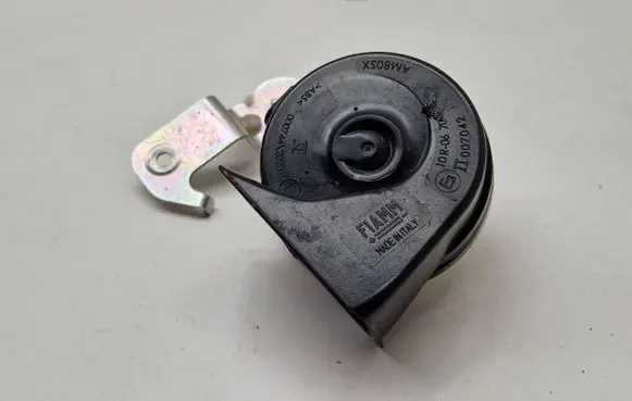 BMW i4 Horn signal 9466247