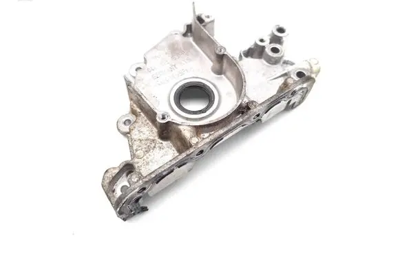 Volkswagen Golf Cross Timing chain cover 04E103153B